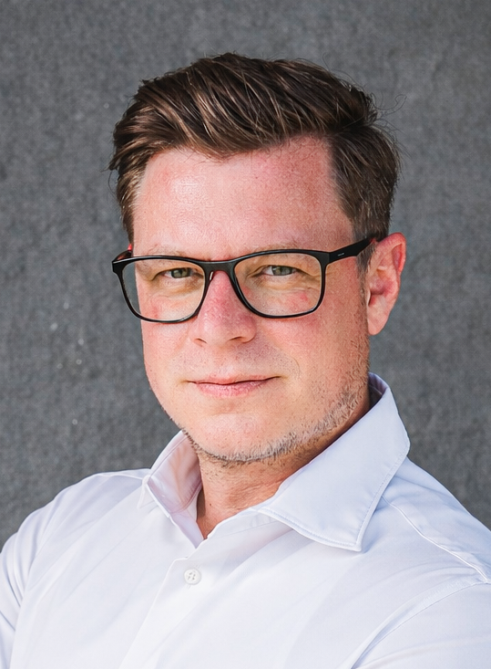 Christian Stolz 250×340 Marcus Riedelsheimer